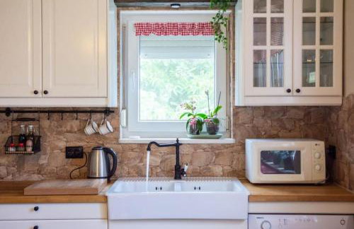 Holiday House near Split with heated pool - Photo 31