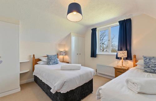 Honeyfield Lodge - Spacious Cottage Rural Views - Foto 25