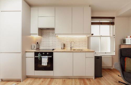 Holborn Townhouse - Photo 7