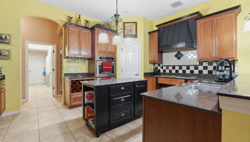 Charming 3BR Oasis Comfort, Pool & Sunshine home - Foto 3