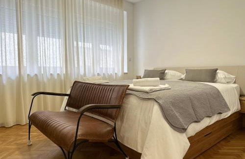 Emily at CITY CENTER - Foto 25