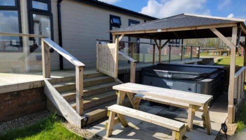 Luxury 2-Bed Lodge in Routh HotTub & Pet Friendly - Foto 4