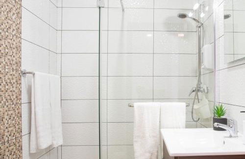 Village Center Two Bedroom Apartment - Foto 13