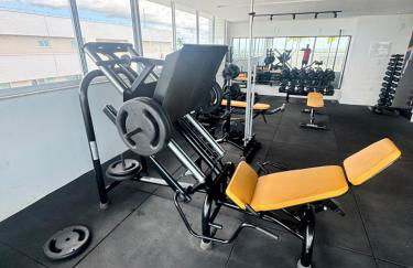 Ap próx ao Shopping com garagem, piscina e ar - Foto 62