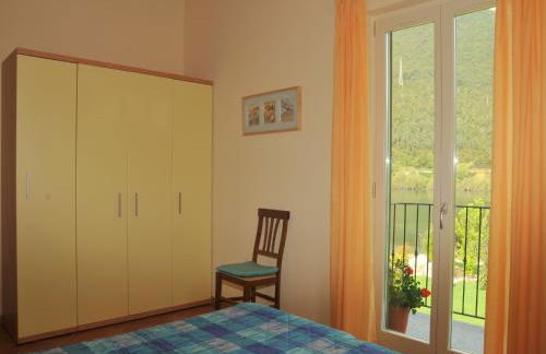 Spacious apartment in Idro with shared pool - Foto 91