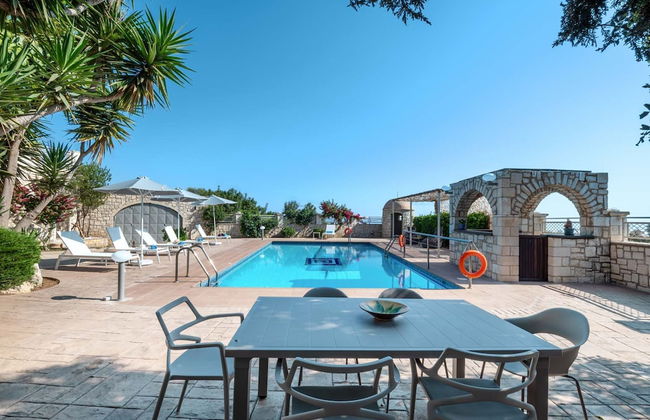 Villa Seragio - With 60m Private Pool - Foto 9