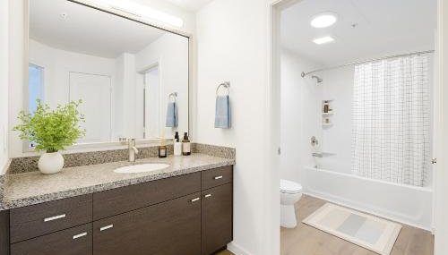 Relaxed Marina del Rey Stay - 1BR with Pool, Sauna & Gym Access - Foto 4