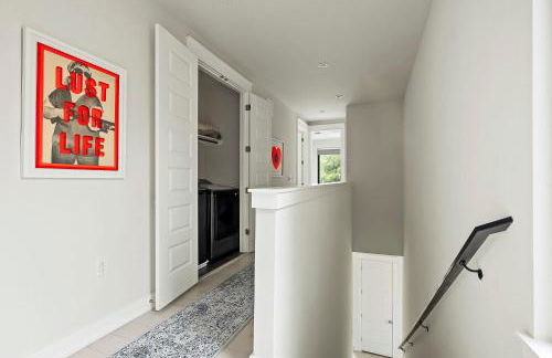 Modern Home in East Austin - Private Pool & BBQ - Foto 34