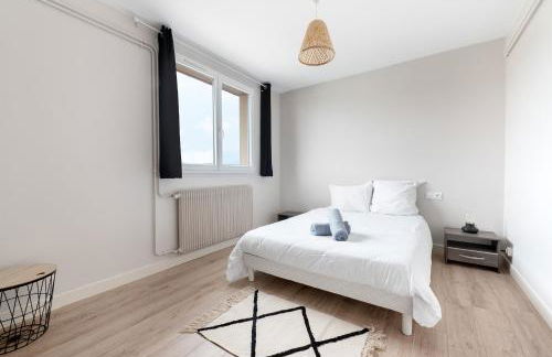 T3 Centre Ville avec parking gratuit avec balcons - Foto 7