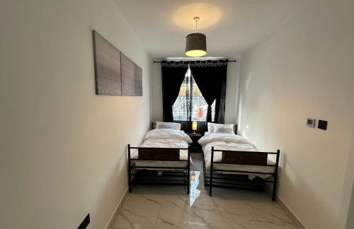 Luxurious & Elegant 6-Bed House - Foto 36