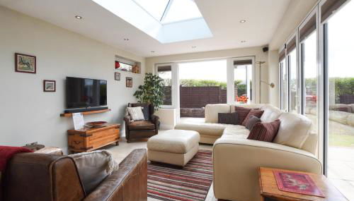 Air Maison - Stunning House in Clanfield Family and Remote Workers Friendly - Foto 2