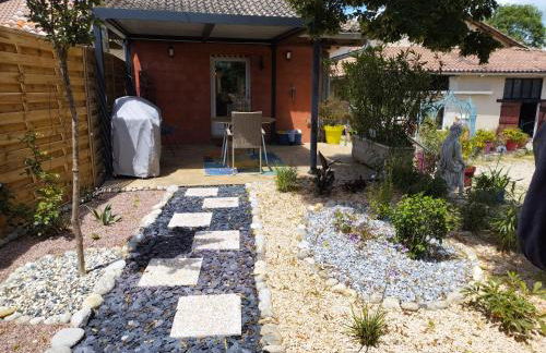 Nid du merle avec sauna et jacuzzi privatif - Foto 16