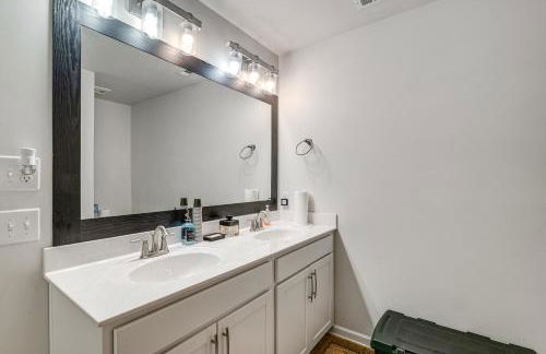 Work and Play Near Old Hickory Lake! Home with Patio - Photo 16