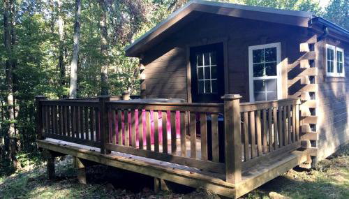 Romantic Log Cabin Accommodation with Private Jacuzzi near Huntington, West Virginia - Foto 5