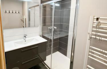 Chalet les Estives au pied des pistes, le lioran, terrasse, 2 chambres, 4 lits - Photo 13