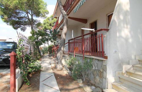 Sea cottage in pinewood - Foto 2