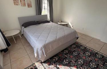 Fort Lauderdale Gem Private Yard and Patio - Foto 12