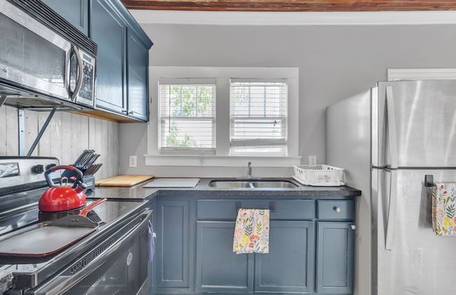 4br Comfort In Dania Beach - Close To Everything 4 Bedroom Home - Photo 10