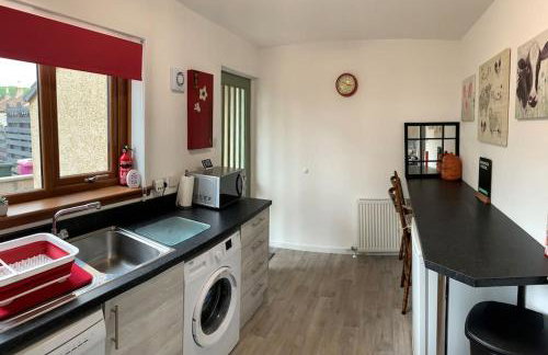 No.46, comfortable 2 bedroom property - Foto 3