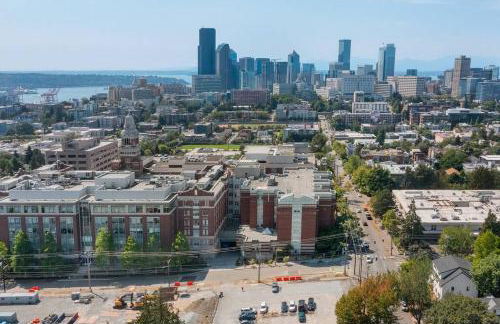 The Sweetest Hideaway - 81 Walkscore! - Foto 6