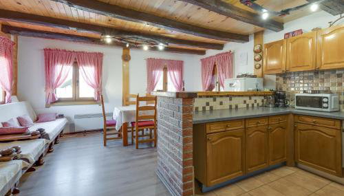 Rustic Cottage With Heated Pool - Happy Rentals - Foto 5