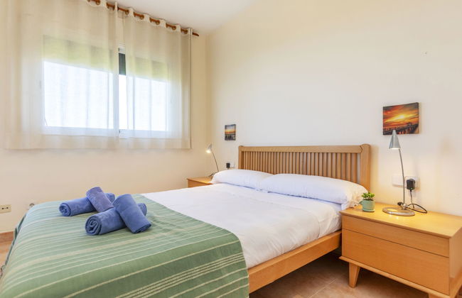 "Port Pals Golden" - Foto 4