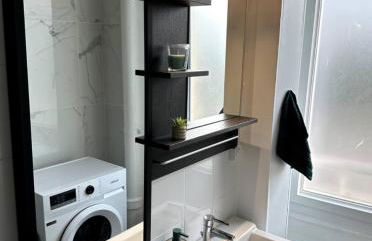 PARIS-MONTROUGE Magnifique Studio Appartement de 35m2 - très cosy pour 1 à 6 personnes refait à neuf - ENTIRE APARTMENT LUXIRIOUS AND WARM - Montrouge Paris 14ème - Proche Aéroport Orly & Parc Expositions Porte de Versailles FREE WIFI GRATUIT - Foto 35