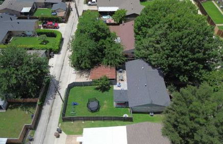 Stunning 4BR 2BA Hot Tub Cozy Holiday Home in Plano - Photo 39