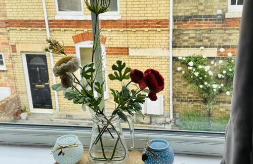 Town centre with parking - Foto 11