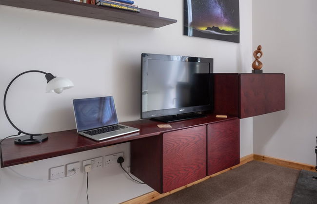 Contemporary One Bedroom Apartment Close To All Amenities In Conservation Area - Foto 2