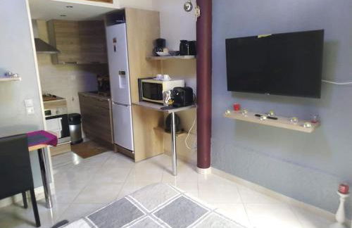 Studio idéal pour deux voyageurs sur Marseille - Foto 3