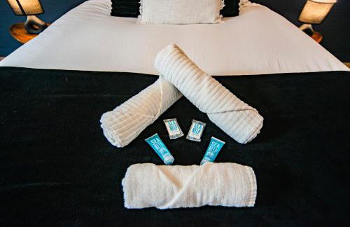 Le Secret De Zoé - Terrasse - Parking - Foto 11