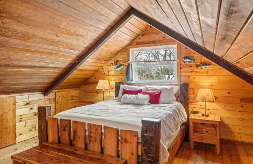 Bass Bay Getaway | Lakefront Family Cottage - Foto 2