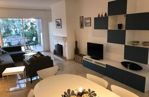 Marbella - Estepona beach frontline apartment - Photo 1