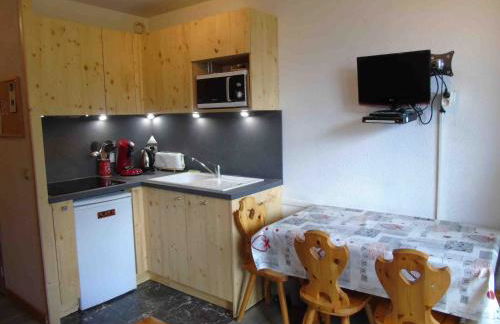 Charmant studio à Valfréjus, proche télécabine, commerces, balcon, 4 pers, animaux admis. - FR-1-561-10 - Foto 2