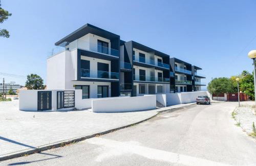 Ocean Views - New Private Condominium with Pool & Sea Views - Foto 37