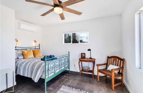 Cozy Fresh Desert Hideaway, 5 mins to Joshua Tree - Foto 21