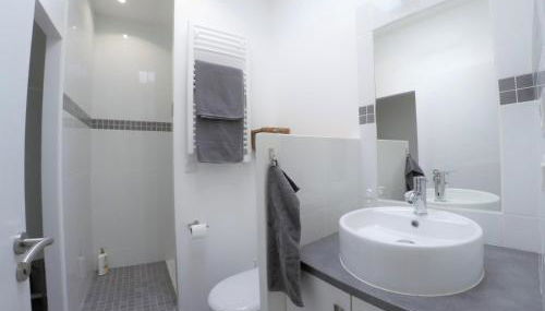 Le T2 moderne des Palmiers au coeur de Moissac - Foto 3