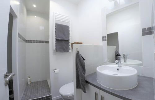 Le T2 moderne des Palmiers au coeur de Moissac - Foto 3