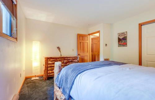 Lake Placid Condo with Patio - Walk to Beach! - Foto 15