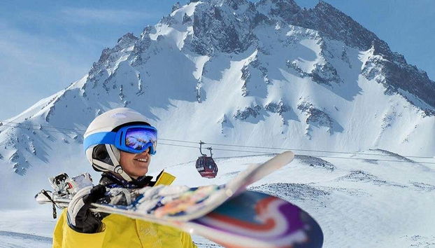 Spend your day skiing on Mount Erciyes