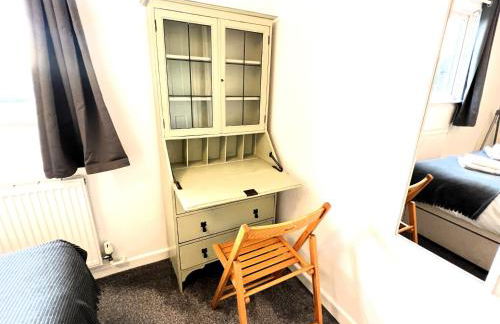 Seaside House Lancing with Parking - Foto 19