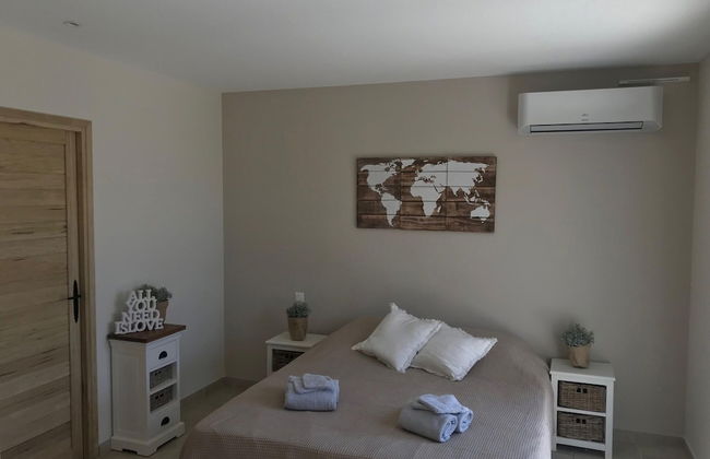 Villa in Le Plan-de-la-tour With Pool - Photo 7