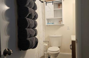 Cozy & Modern 3-Bed Retreat - 8 Mins to Bridge St - Foto 6