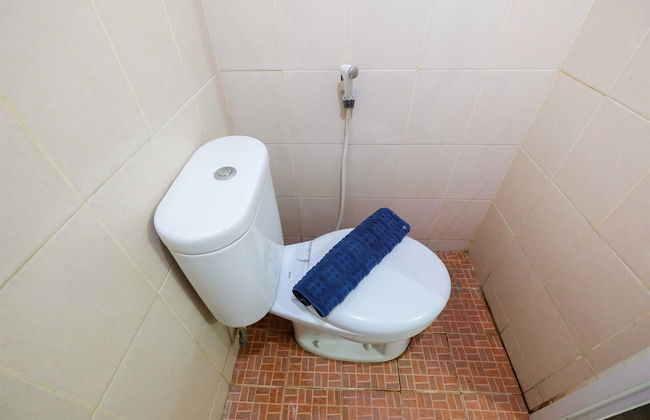 Studio Room at Sunter Park View Apartment By Travelio - Foto 12