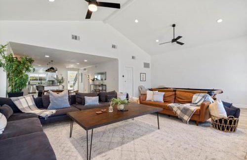 Luxury Austin Retreat w Pool, Games, Sleeps 12 - Foto 21