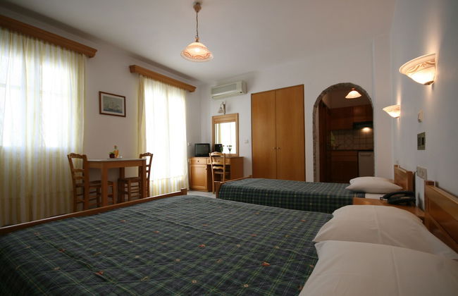 Aegeon Apartments - Photo 8