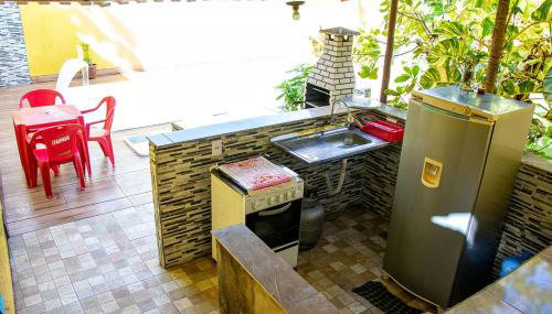 Casa aconchegante com piscina em Camacari BA - Foto 3