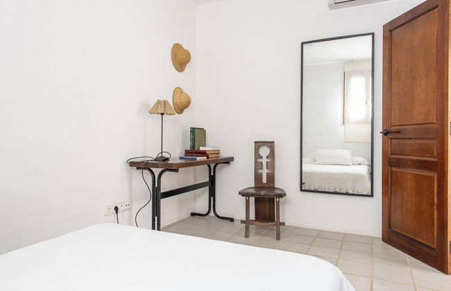 San Josep 6-bed Villa, Sleeps 14, Pool & Sea View - Photo 11