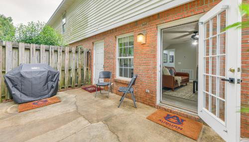 2 Mi to Tiger Territory! Condo with Community Pool - Foto 2